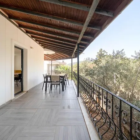 Villa Villa Ayvaz 3 Tripleks